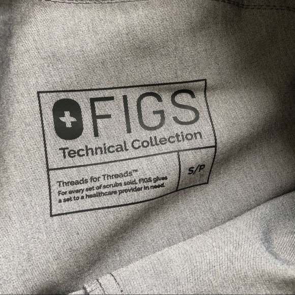 FIGS NWT KADE Grey Cargo Scrub Pants Nurse Doctor Scrubs Work Hospital - Picture 10 of 13